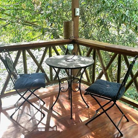 Caoni Riverside Lodge Пуэрто-Кито Экстерьер фото
